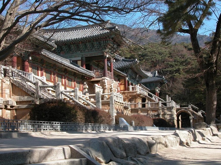 Những ngồi đền chùa nổi tiếng ở châu Á vì sự linh thiêng thu hút đông đảo du khách đến thăm